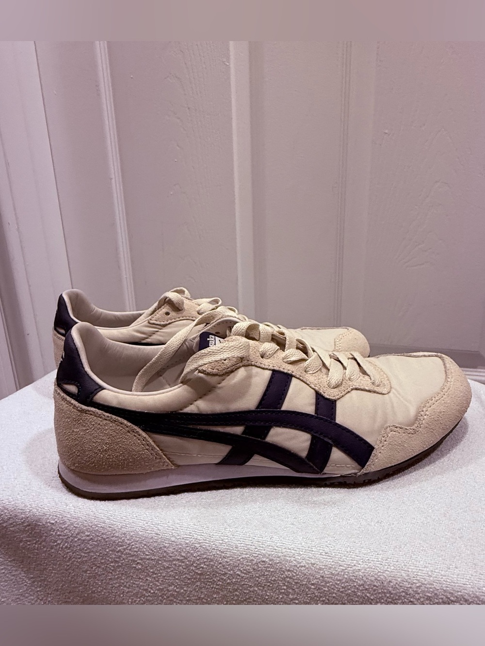 Onitsuka Tiger by Asics Sneakers Cream & Navy - Picture 2 of 7